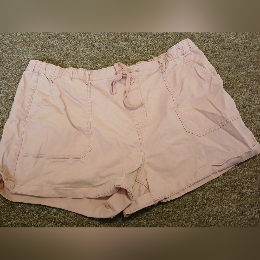 Terra & Sky Light Pink Women’s Drawstring Athletic Shorts with Pockets